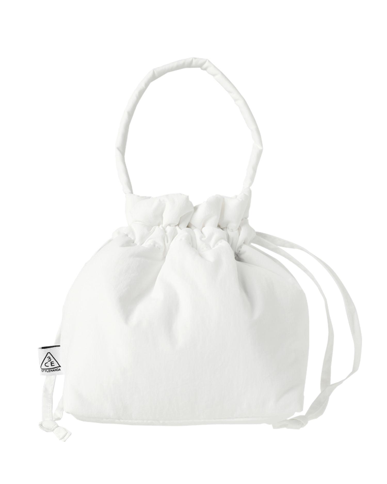 Padded bucket bag #Pure White by 3CE