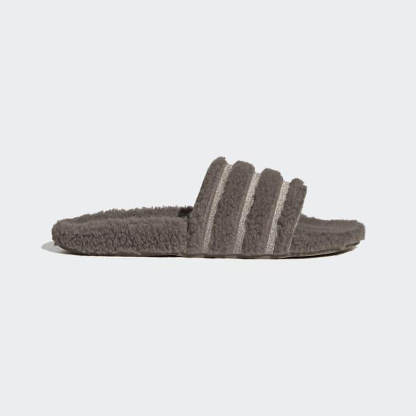 adidas slippers fluffy