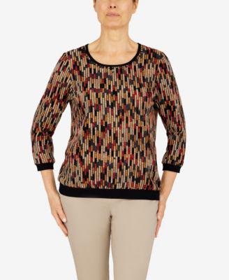 Women's Madagascar Texture Crew Neck 3/4 Sleeve Top by ALFRED DUNNER