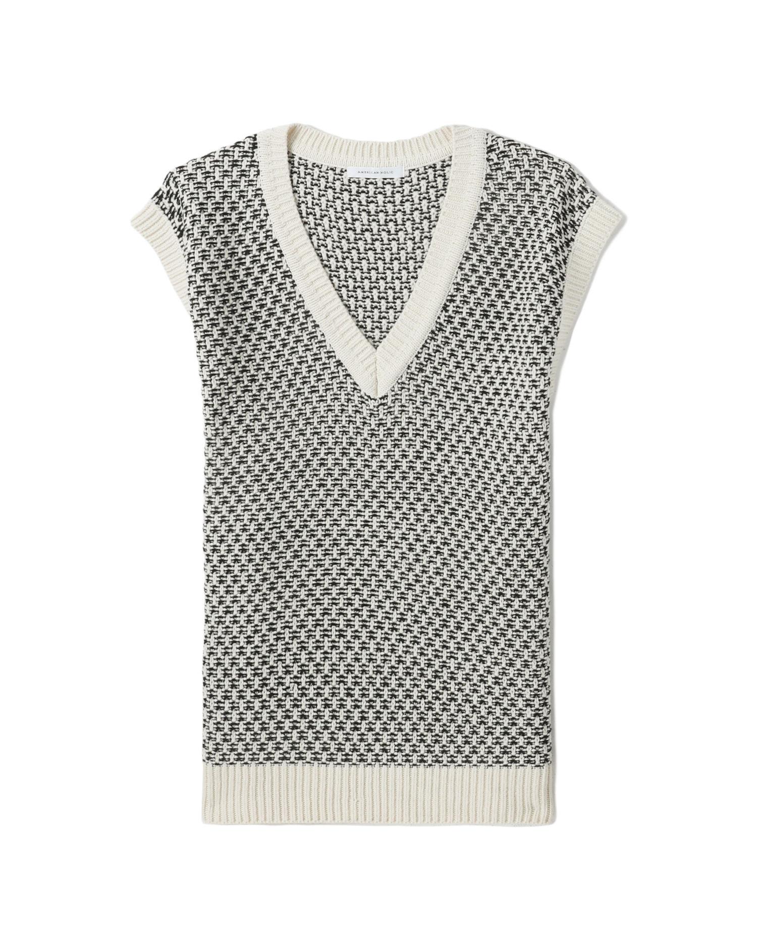 Relaxed V-neck vest by AMERICAN HOLIC