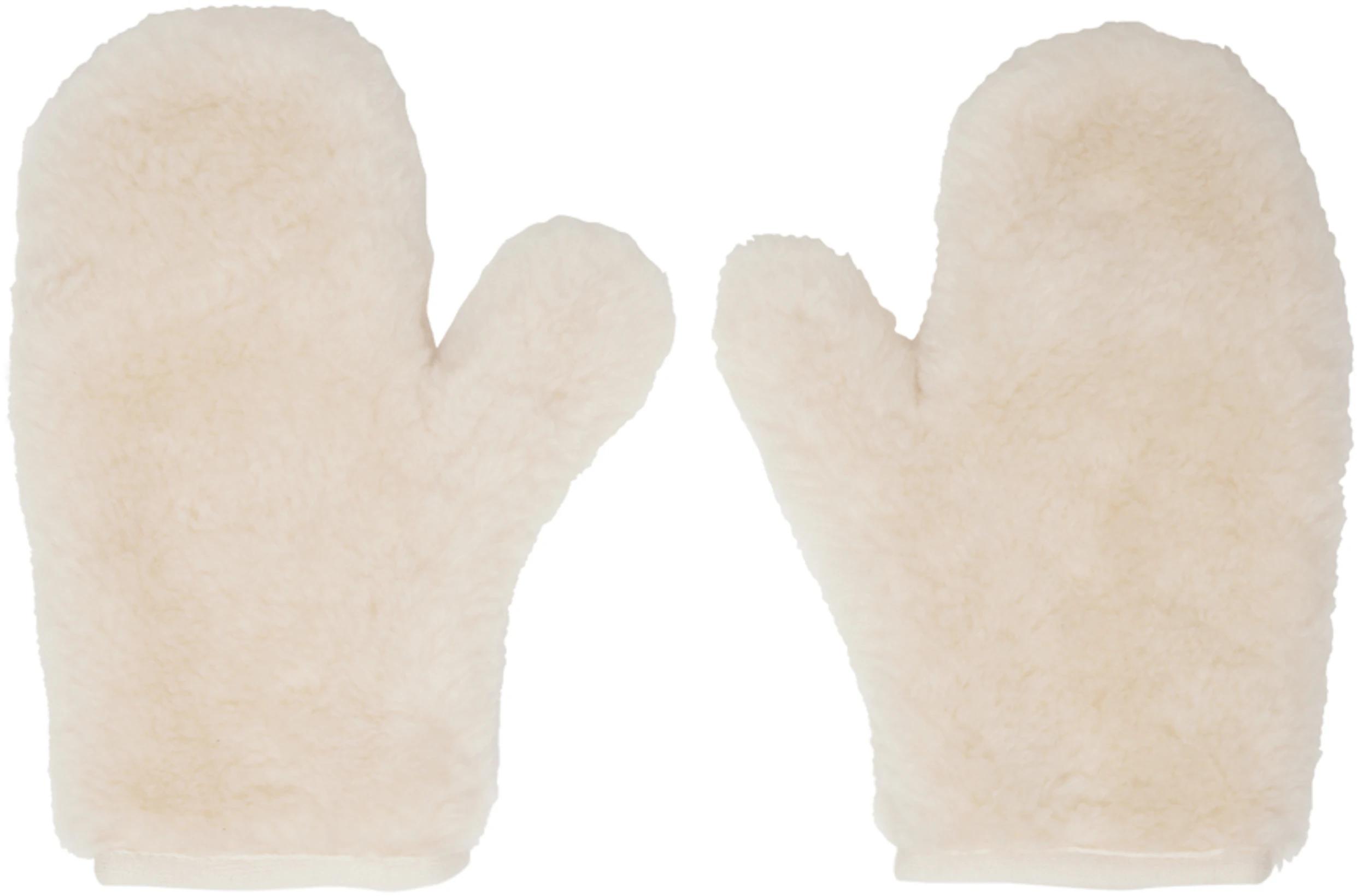 Off-White Faux-Fur Mittens by AMOMENTO