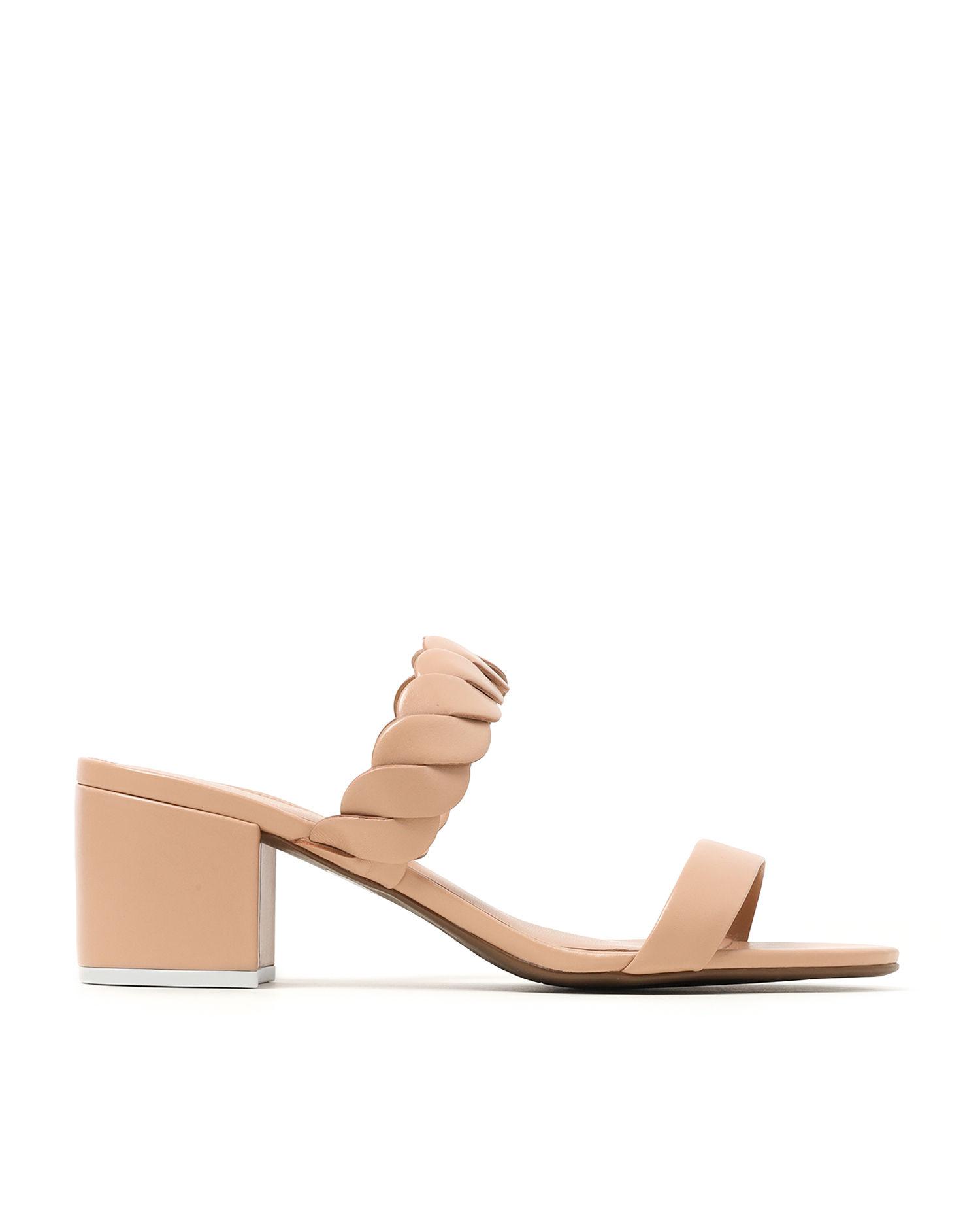 Heeled sandals by AREZZO