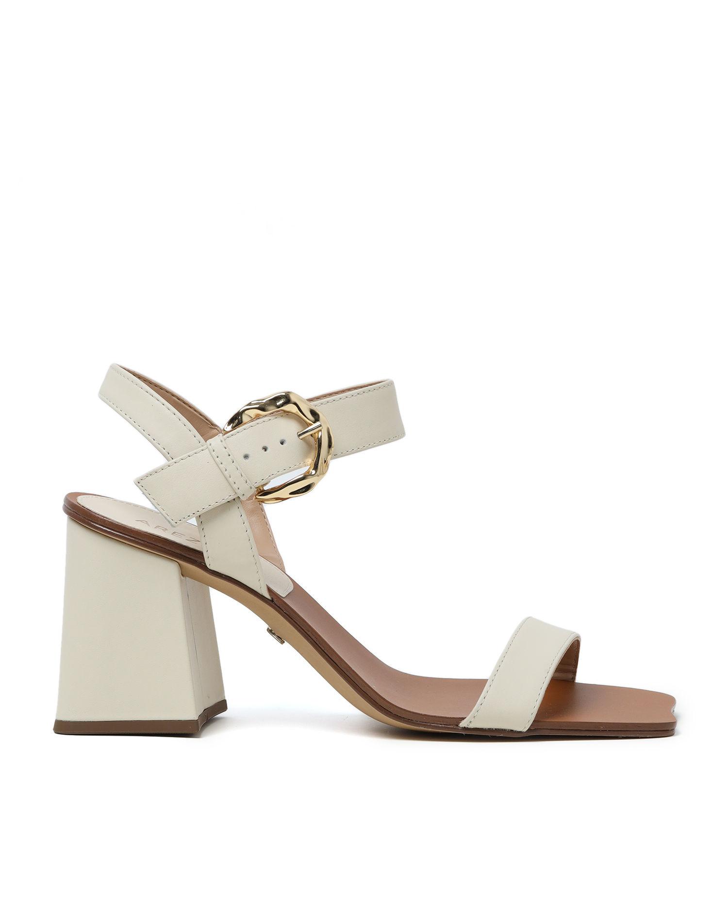 Wedge sandals by AREZZO
