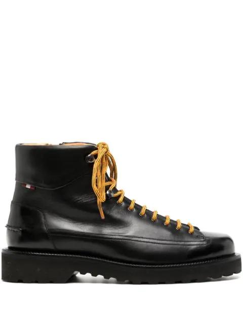 contrasting-laces ankle boots by BALLY