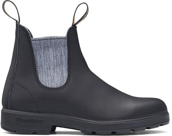 Original 500 Chelsea Boots by BLUNDSTONE