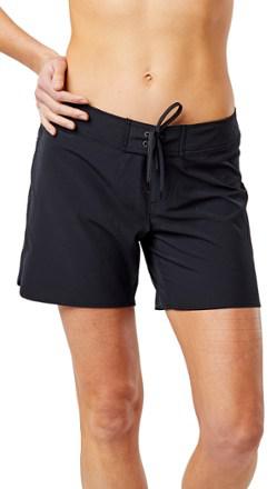 Noosa Shorts by CARVE DESIGNS