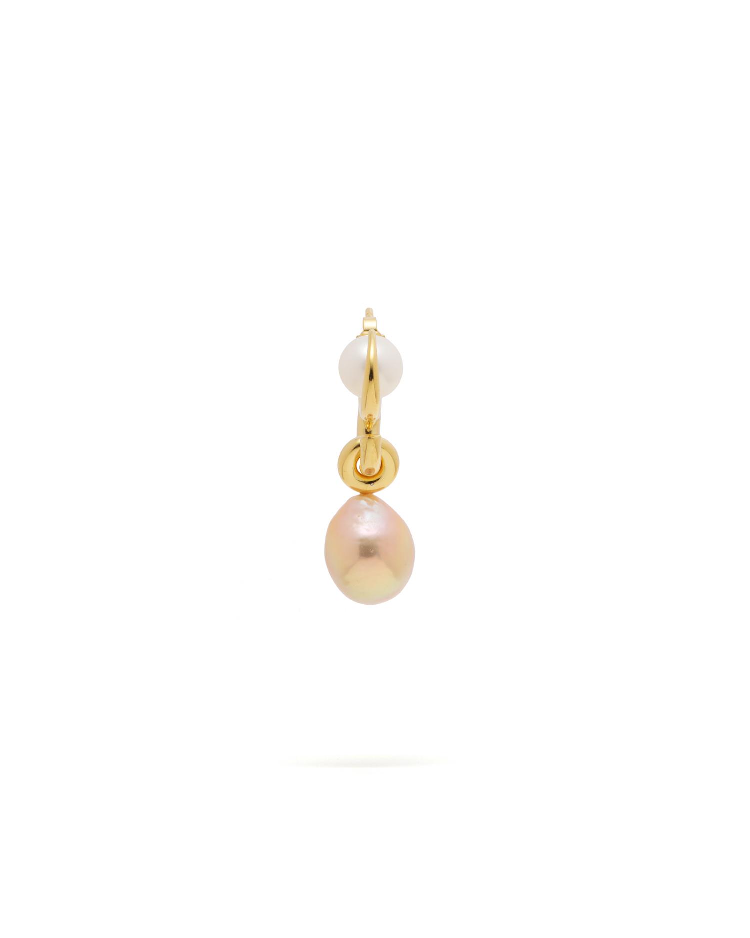 Swirl pearl single earring by CHARLOTTE CHESNAIS