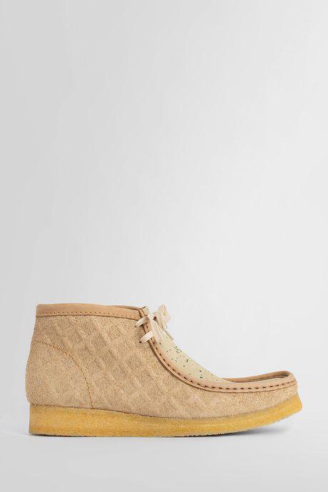 Clarks X Sweet Chick Men'S Well-Done Wallabee Boots by CLARKS
