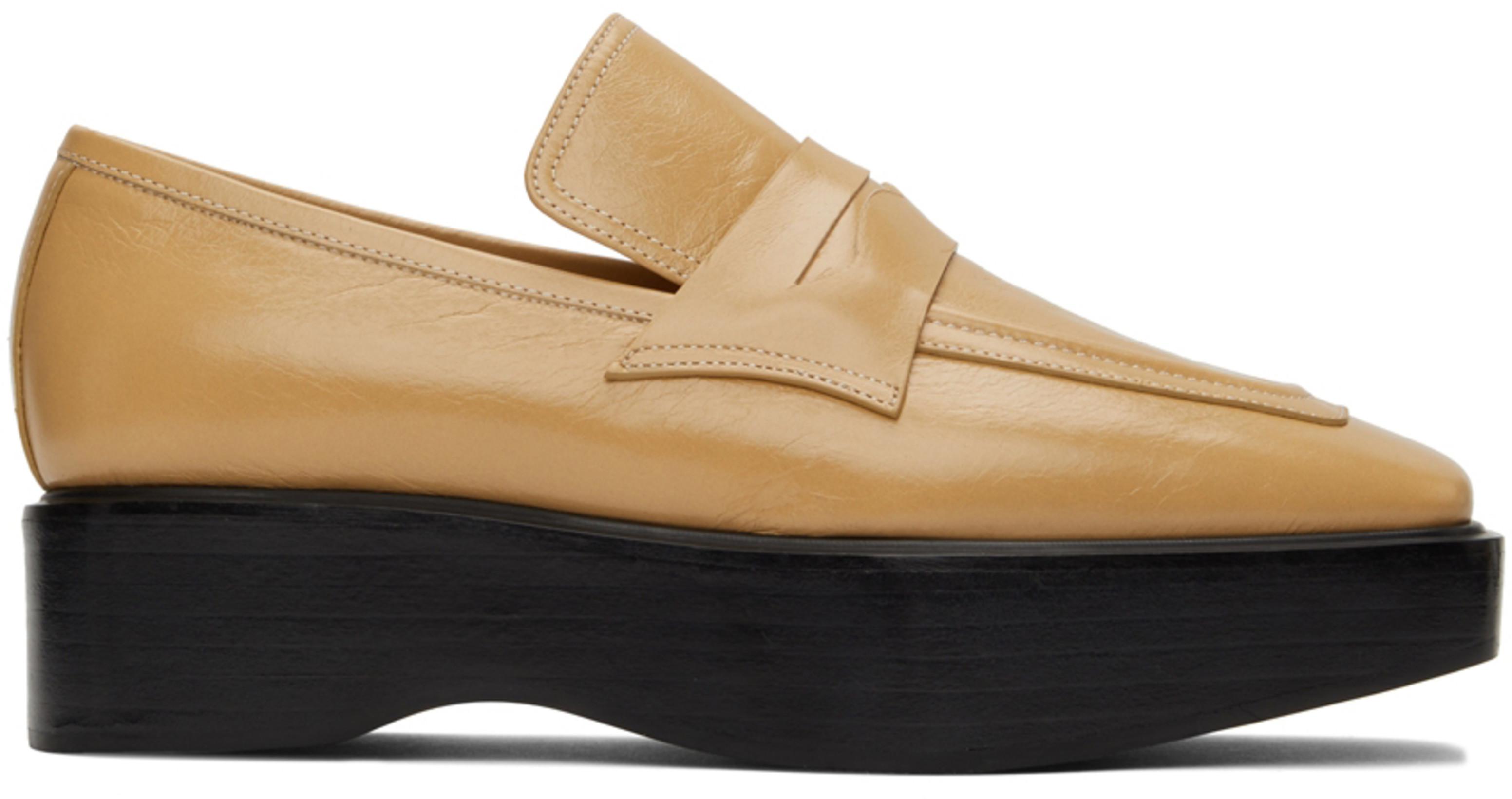 SSENSE Exclusive Beige Platform Loafers by COMME SE-A
