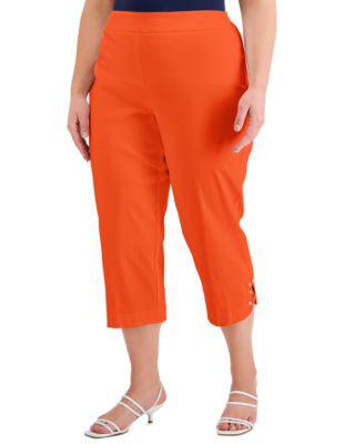 Plus Size Lattice-Hem Capri Pants by JM 