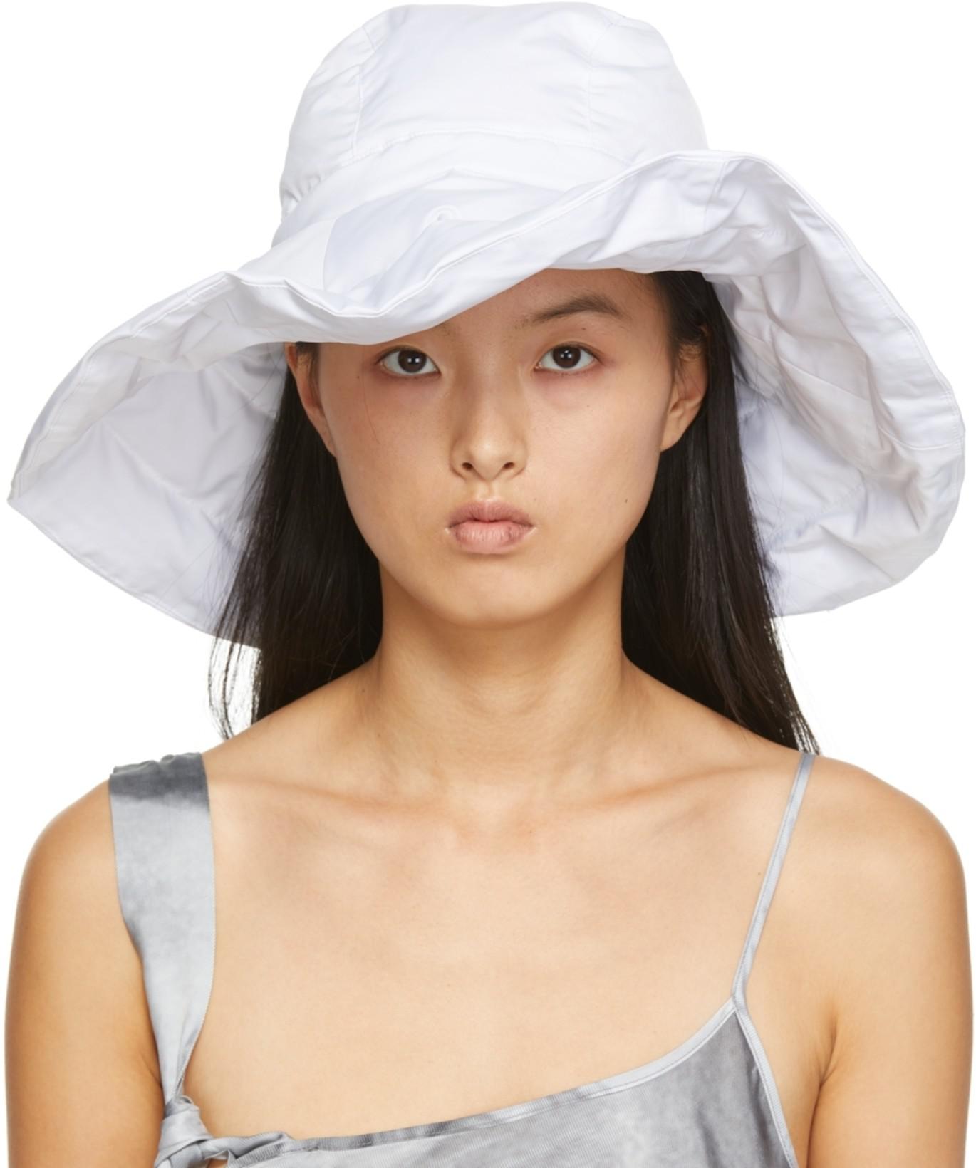 White Down Quilted Anna Hat by KIMHEKIM