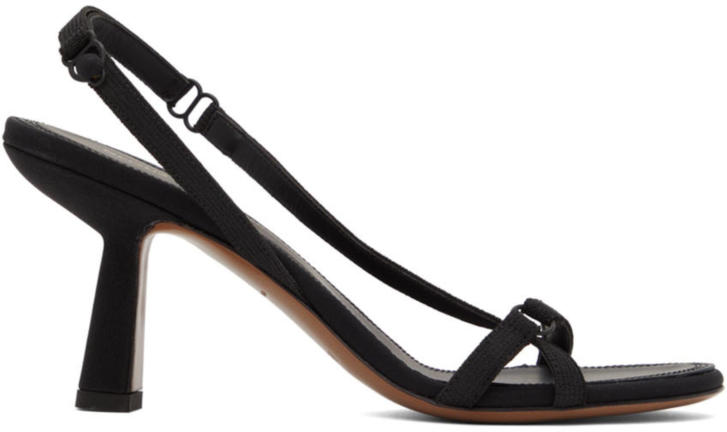 neous flat sandals