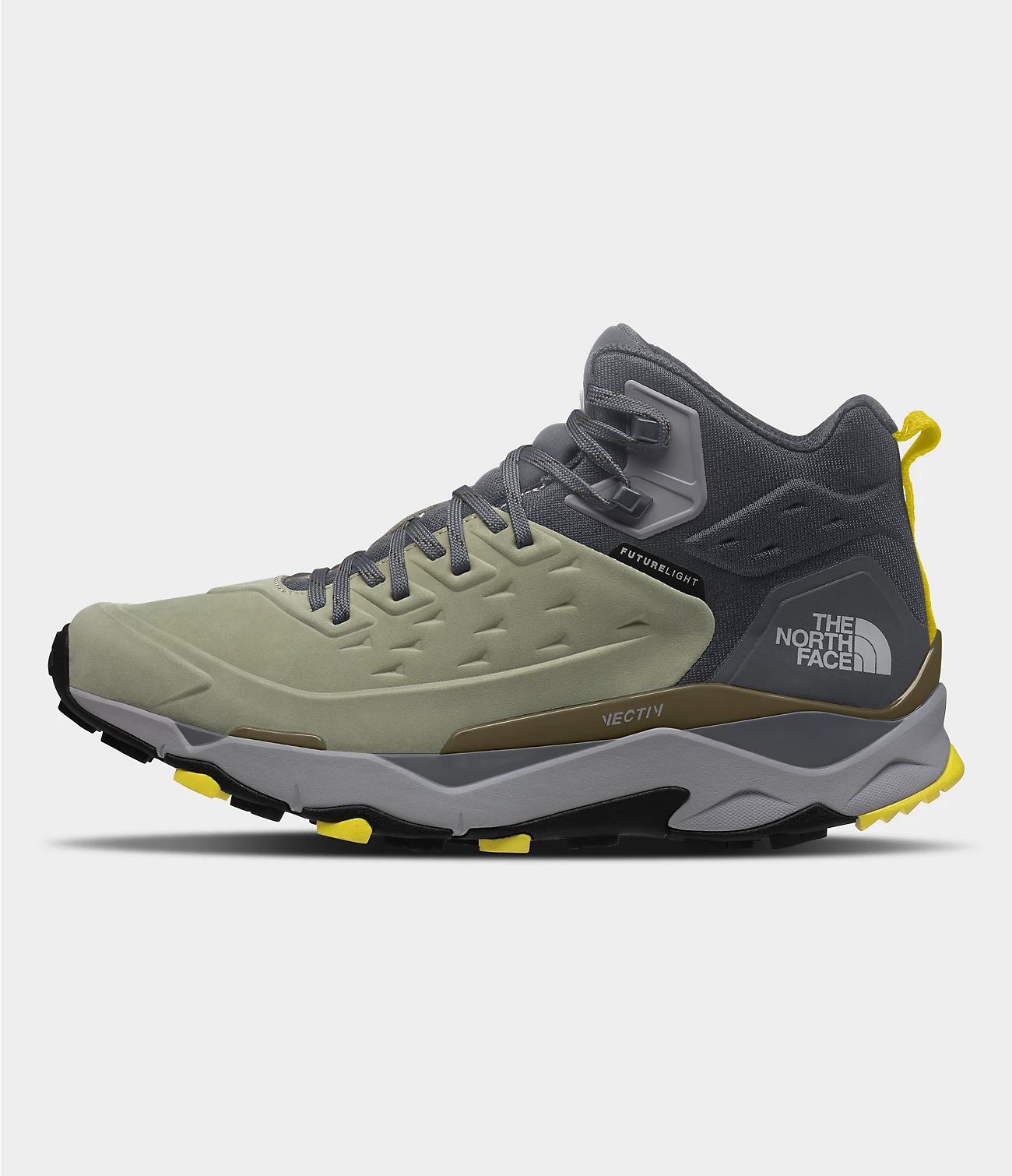 men's chilkat v lace waterproof hiking boots review